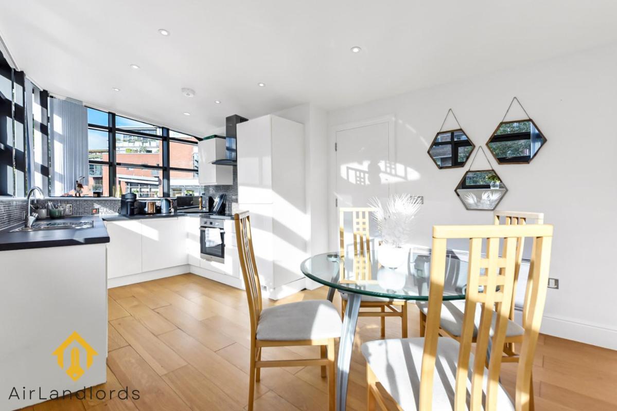 Exclusive 2 Bedroom Flat Near Buckingham Palace Londra Dış mekan fotoğraf